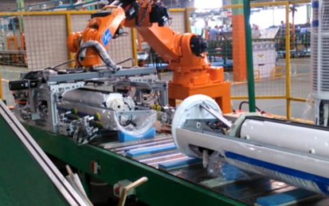 空調(diào)自動翻轉(zhuǎn)機(jī)器人